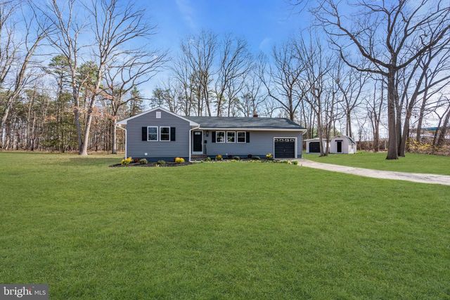 4 DUTCHTOWN RD, Voorhees, NJ 08043