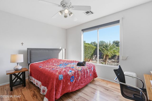 7989 W Morning Light Way, Tucson, AZ 85743