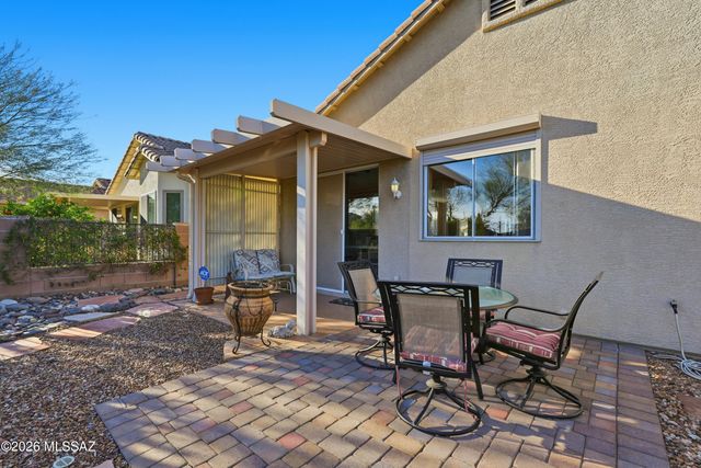 7989 W Morning Light Way, Tucson, AZ 85743