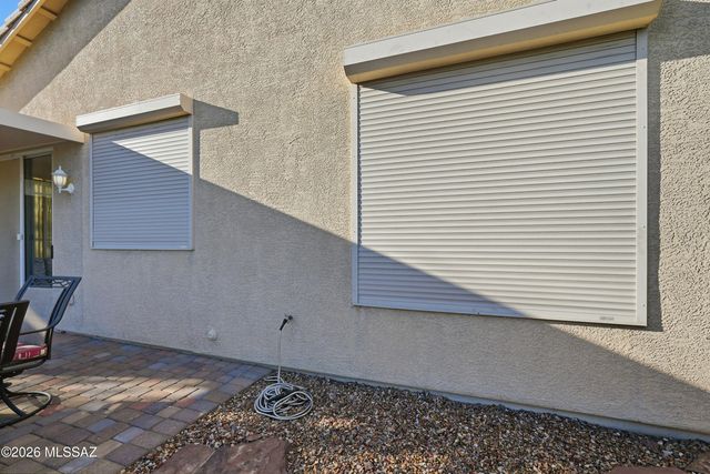 7989 W Morning Light Way, Tucson, AZ 85743