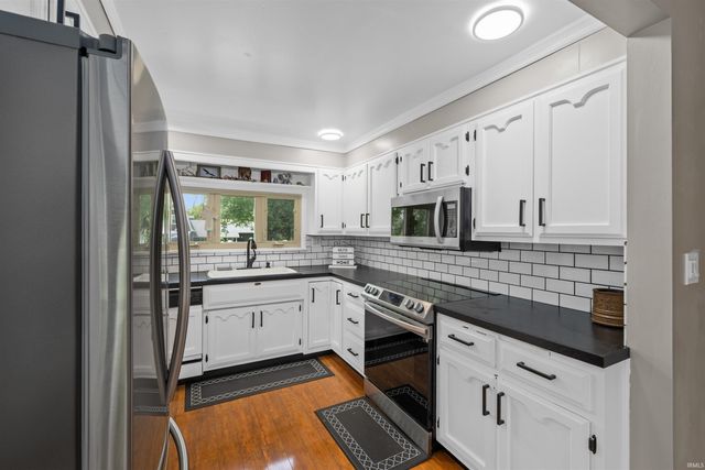 218 Iwo Street, Auburn, IN 46706