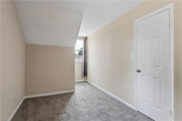 74 Westview DR, Hampton, VA 23666