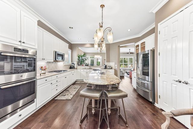 195 Dove Hollow TRL, Georgetown, TX 78633