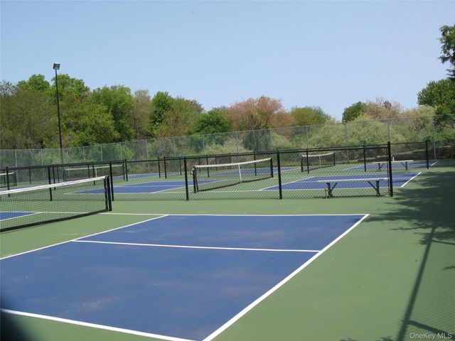 10 Tracie Lane, Middle Island, NY 11953