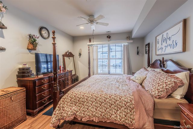 10 Tracie Lane, Middle Island, NY 11953