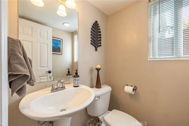 63 Poppyfield Lane, Rancho Santa Margarita, CA 92688