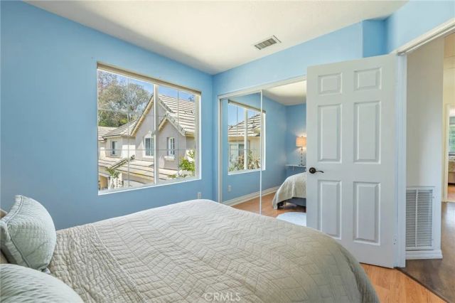 63 Poppyfield Lane, Rancho Santa Margarita, CA 92688