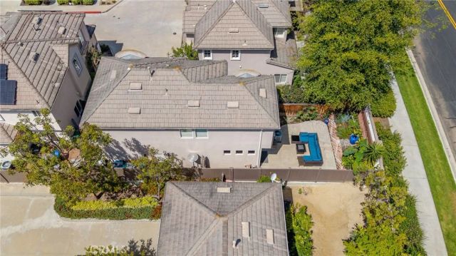 63 Poppyfield Lane, Rancho Santa Margarita, CA 92688