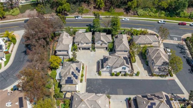 63 Poppyfield Lane, Rancho Santa Margarita, CA 92688