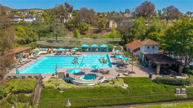 63 Poppyfield Lane, Rancho Santa Margarita, CA 92688