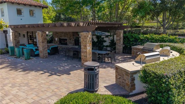 63 Poppyfield Lane, Rancho Santa Margarita, CA 92688