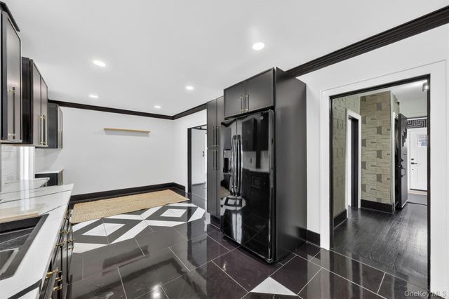 32 Dutchess Terrace, Beacon, NY 12508