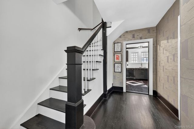 32 Dutchess Terrace, Beacon, NY 12508