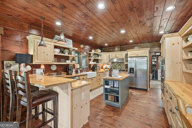 965 Bell Road 9 & 11, Mineral Bluff, GA 30559