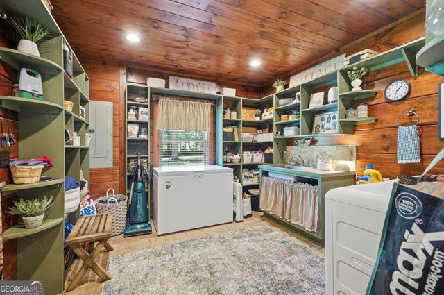 965 Bell Road 9 & 11, Mineral Bluff, GA 30559