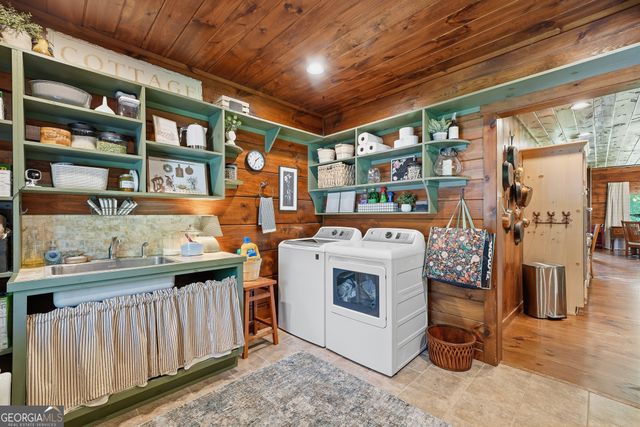 965 Bell Road 9 & 11, Mineral Bluff, GA 30559