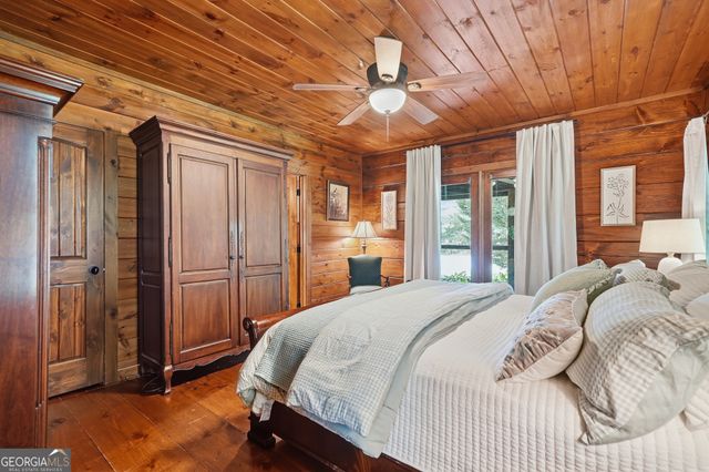 965 Bell Road 9 & 11, Mineral Bluff, GA 30559