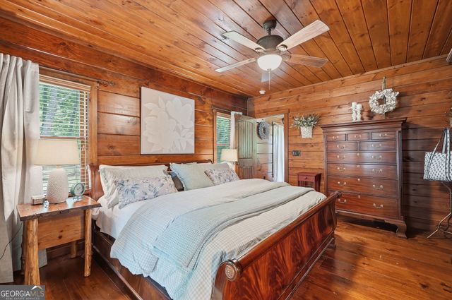 965 Bell Road 9 & 11, Mineral Bluff, GA 30559