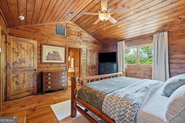 965 Bell Road 9 & 11, Mineral Bluff, GA 30559