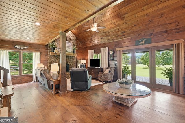 965 Bell Road 9 & 11, Mineral Bluff, GA 30559