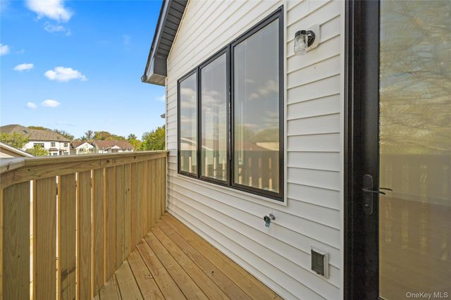 15 Warren Court 314, Monsey, NY 10952