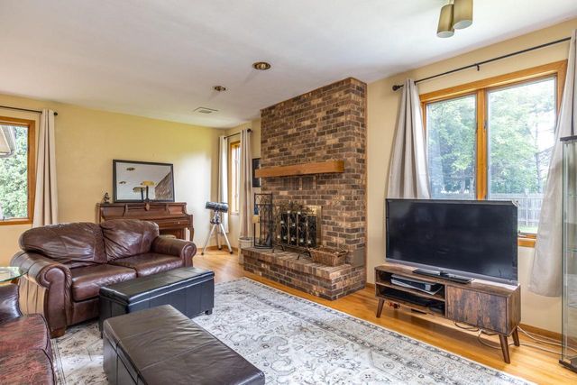 1730 GRABER STREET, Oshkosh, WI 54901