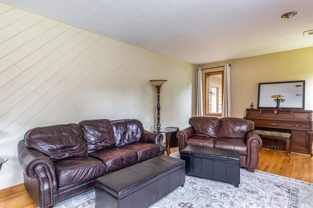 1730 GRABER STREET, Oshkosh, WI 54901