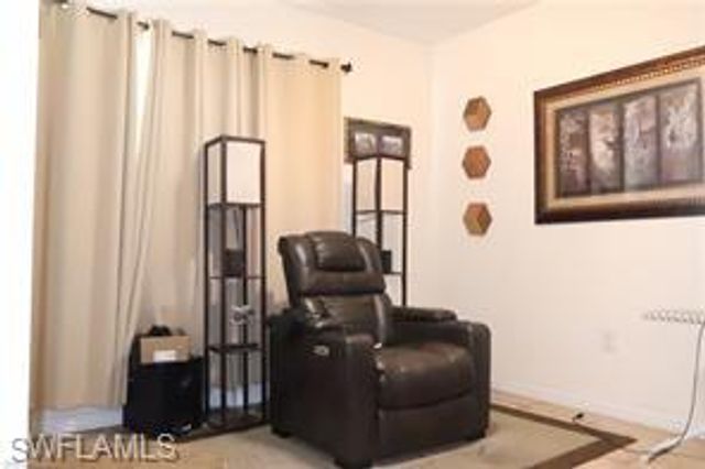 10548 Canal Brook LN, Lehigh Acres, FL 33936