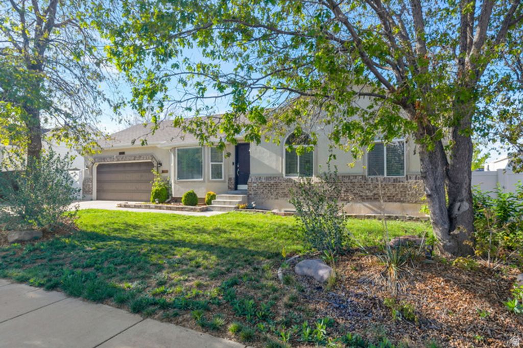 5244 W SHAGGY PEAK DR, Riverton, UT 84096