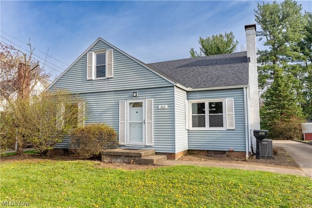 263 Everhard Road SW, North Canton, OH 44709