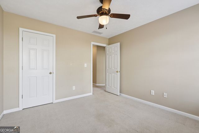 521 Red Tip Court, Loganville, GA 30052