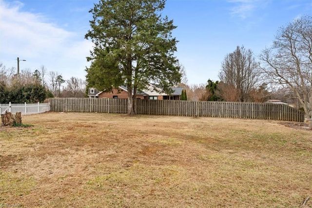 5190 Robin Lane, Randleman, NC 27317