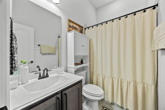 1084 Imperial Eagle Road, Alvarado, TX 76009