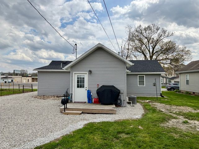 822 E Church Street, Brazil, IN 47834