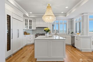 219 5th Avenue S #F304, Kirkland, WA 98033