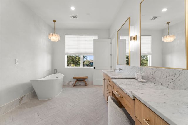 9000 Forest Hills Boulevard, Dallas, TX 75218