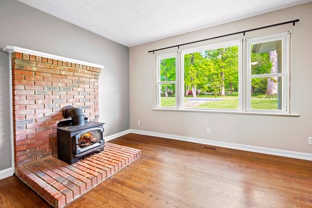 1243 Sycamore Street, Young Harris, GA 30582