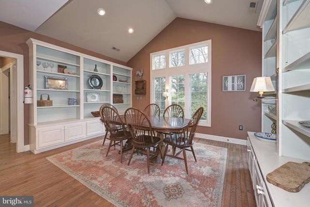 3 SCHOOLHOUSE DR, Medford, NJ 08055