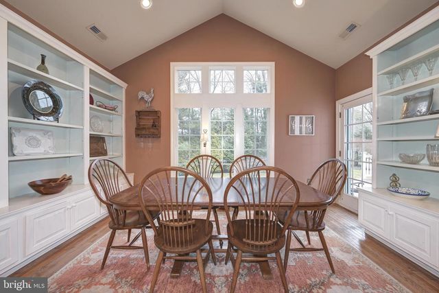 3 SCHOOLHOUSE DR, Medford, NJ 08055