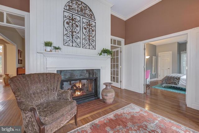 3 SCHOOLHOUSE DR, Medford, NJ 08055