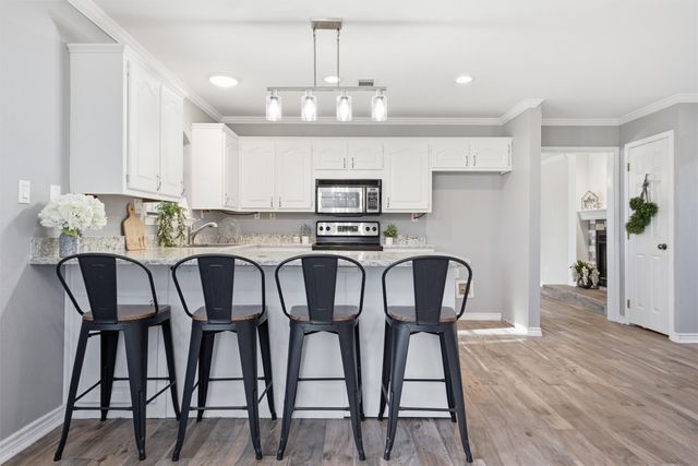 1211 Overlook Court, Whitney, TX 76692