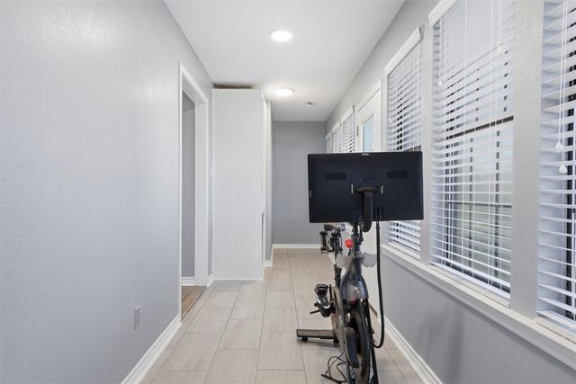 1211 Overlook Court, Whitney, TX 76692