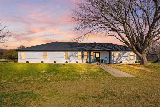 1211 Overlook Court, Whitney, TX 76692