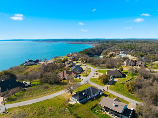 1211 Overlook Court, Whitney, TX 76692