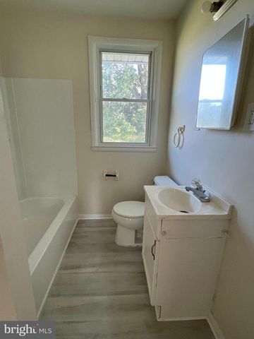 227 KINSLEY RD, Pemberton, NJ 08068