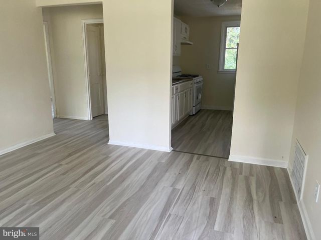 227 KINSLEY RD, Pemberton, NJ 08068