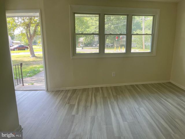227 KINSLEY RD, Pemberton, NJ 08068