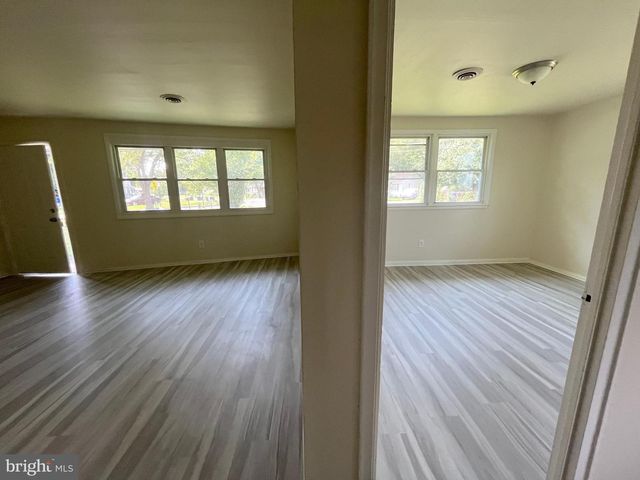 227 KINSLEY RD, Pemberton, NJ 08068