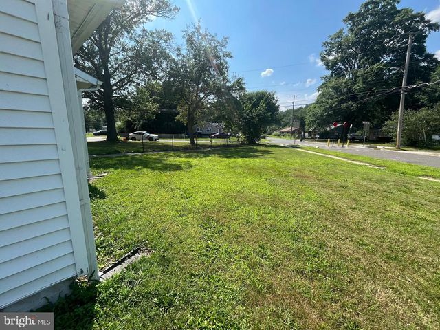 227 KINSLEY RD, Pemberton, NJ 08068