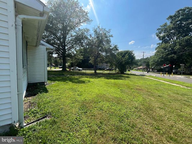 227 KINSLEY RD, Pemberton, NJ 08068